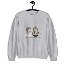 Cargar imagen en el visor de la galería, Sudadera Barbara Rey y Chelo García Cortés