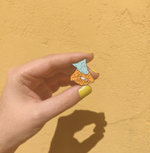 Load image into Gallery viewer, Pin las Vecinas de Valencia