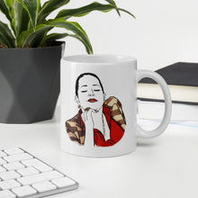 Cargar imagen en el visor de la galería, Taza Noemí Argüelles dedo
