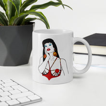 Cargar imagen en el visor de la galería, Taza Cristina La Veneno