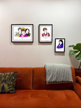 Cargar imagen en el visor de la galería, Láminas ilustradas de El Loco del Pelo Rizo decorando una pared de salón