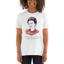 Cargar imagen en el visor de la galería, Camiseta unisex Frida pies